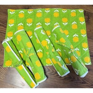 VTG Set Of 4 Placemats, Napkins(3), & Hot Pad Camping PicknickGreen Retro Rollup